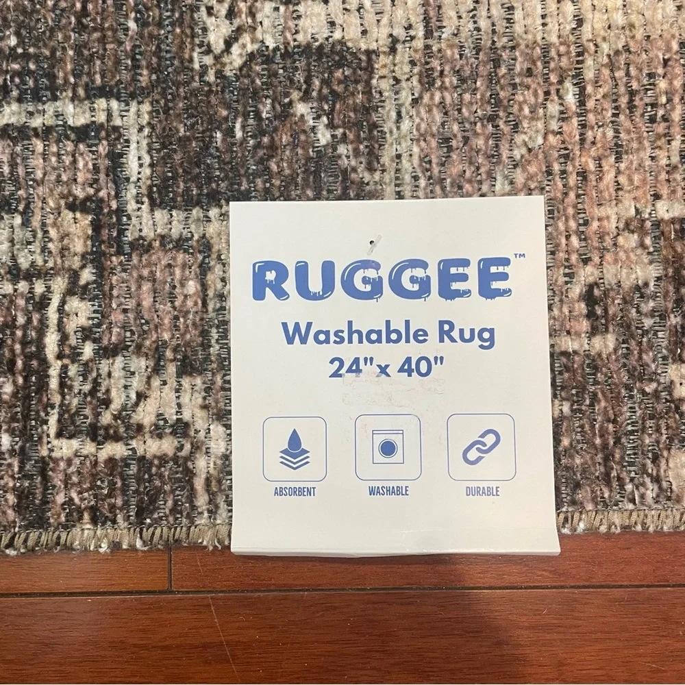 Ruggee Washable Area Rug NWT 24” X 40” Boho Tribal Neutral Farmhouse Absorbent